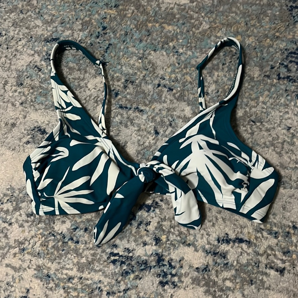 Target branded front knot bikini top